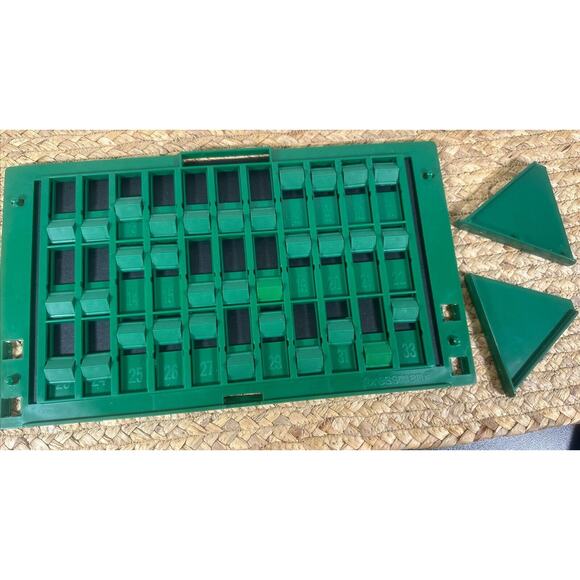 1985 Wheel Of Fortune Game Replacement (24)‎ Puzzle Cards & Puzzle Board - Picture 3 of 5